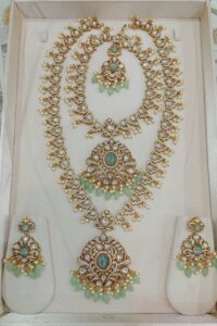 AD Necklace set